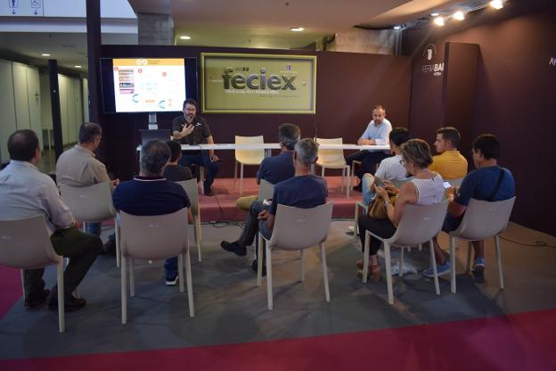 Cazadores extremeños registran 3.026 avistamientos de tórtolas