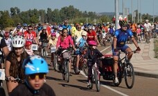 El Día de la Bicicleta de Badajoz echa a rodar de nuevo con 3.000 participantes