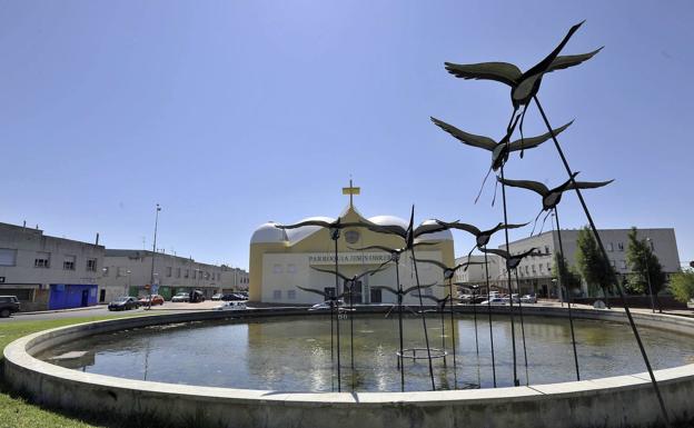 Simula el robo de su moto en Badajoz tras circular sin carné, en dirección contraria y por la acera