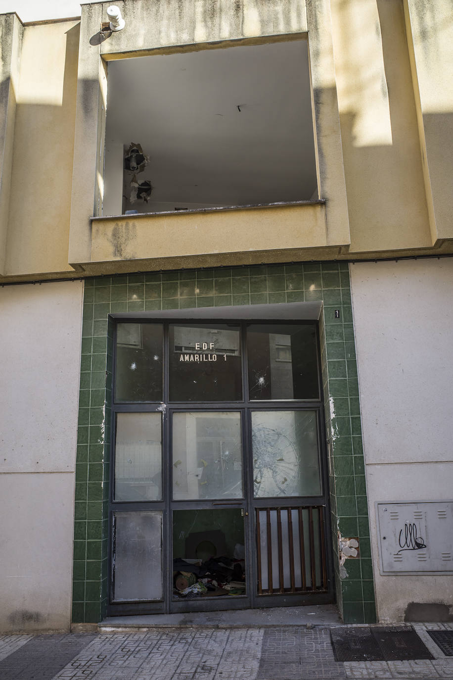 La Policía Nacional interviene en el bloque okupado en Badajoz