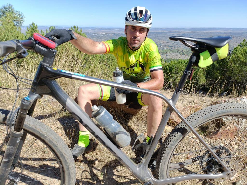 Alconchel, presente mañana en la ruta ciclista solidiaria de Hervás a Sevilla en favor de la ADMO