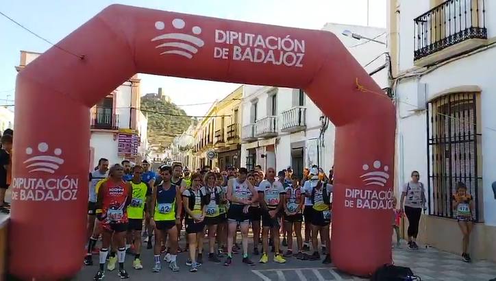 Más de un centenar de participantes en el VI Trail 'Villa de Alconchel'