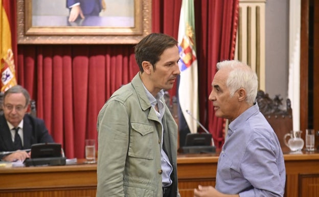 El PSOE de Badajoz ve mal sacrificar inversiones para afrontar el sobrecoste energético