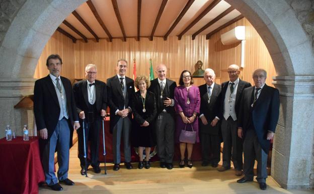Martín Almagro toma posesión en la Academia de las Letras y las Artes