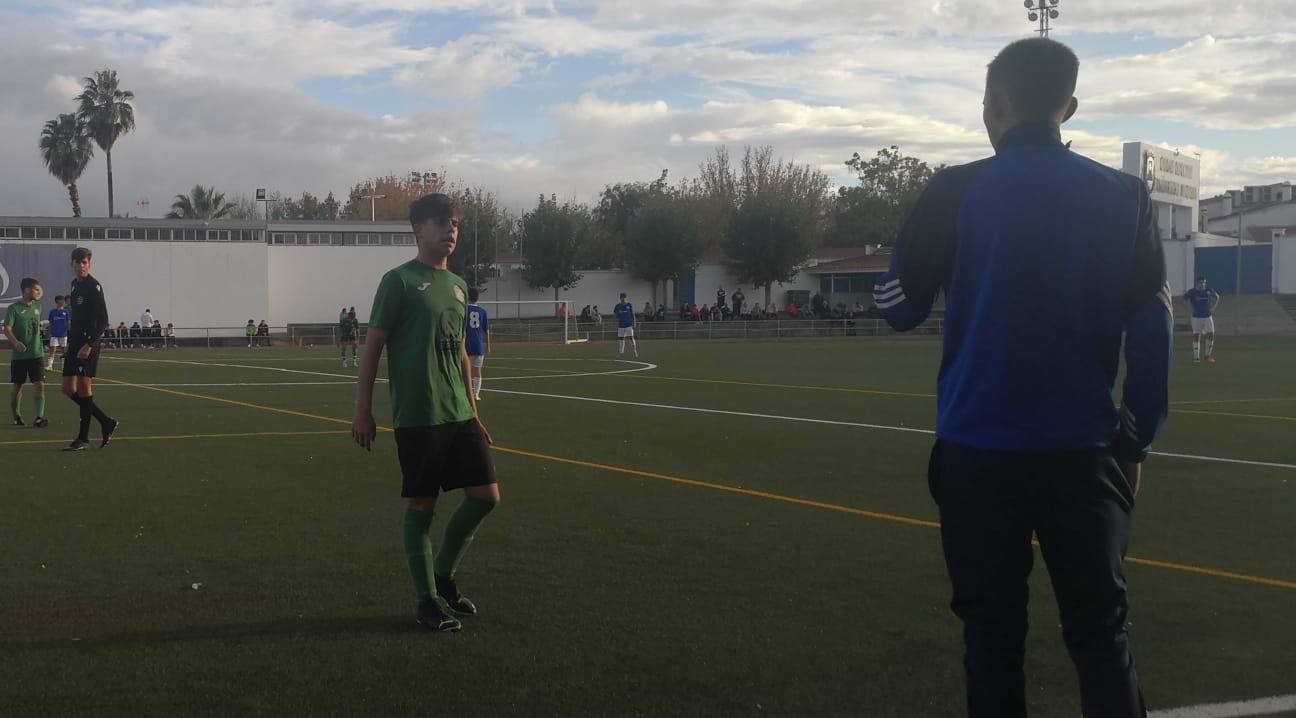 Los juveniles de Alconchel empatan en Olivenza
