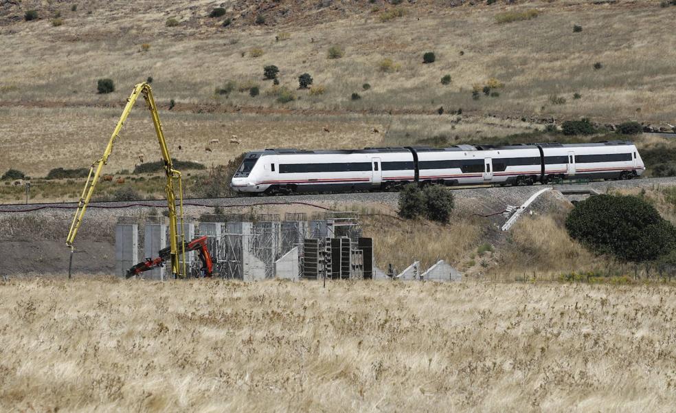 Las obras ferroviarias en las que ha descarrilado una tolva dos días seguidos durarán hasta final de año
