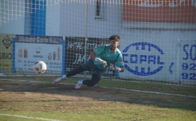 Toni Varea salva al Coria en Cerdanyola