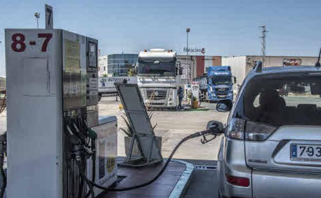 ¿Por qué el precio del diésel va a continuar subiendo?