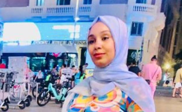 «No faltaba nunca a clase, era una joven sonriente y participativa»