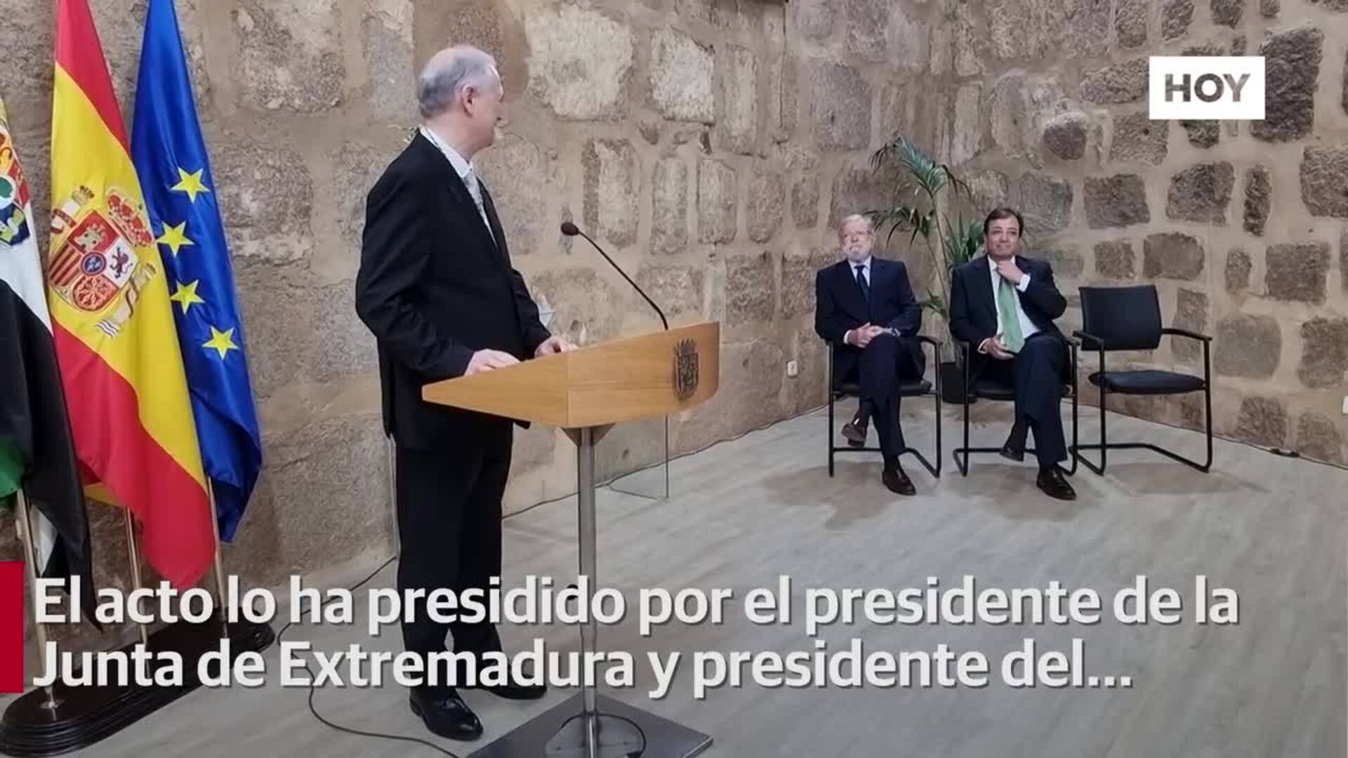 Moradiellos advierte de los riesgos de Europa, con «problemas internos y exteriores muy serios»