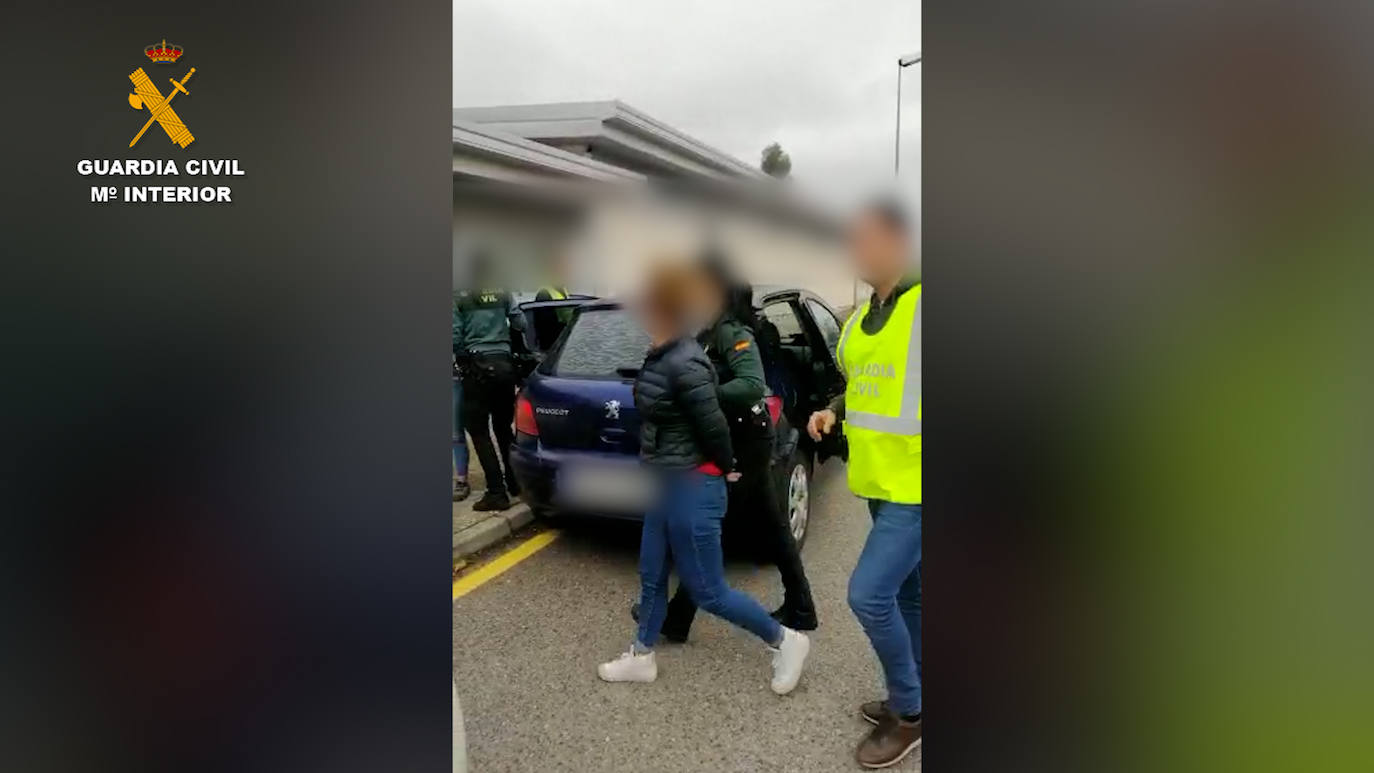 Una mujer y su hija estafan 14.000 euros a un vecino de Logrosán mediante el timo amoroso