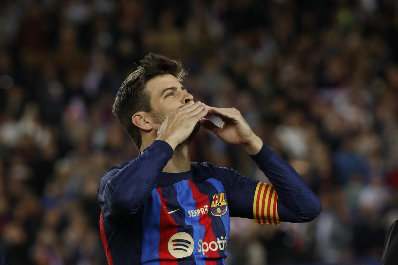 Las mejores imágenes de la despedida de Piqué en el Camp Nou