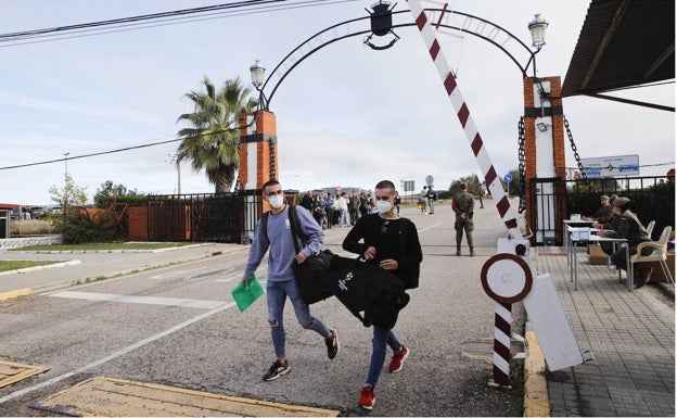 Los futuros soldados que se preparan en Cáceres ganarán 1.073 euros al mes tras la Jura de Bandera