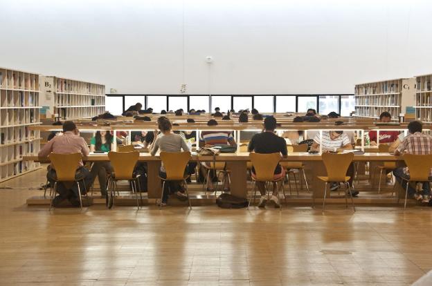 La UEx plantea recuperar los exámenes de septiembre diez años después de suprimirlos