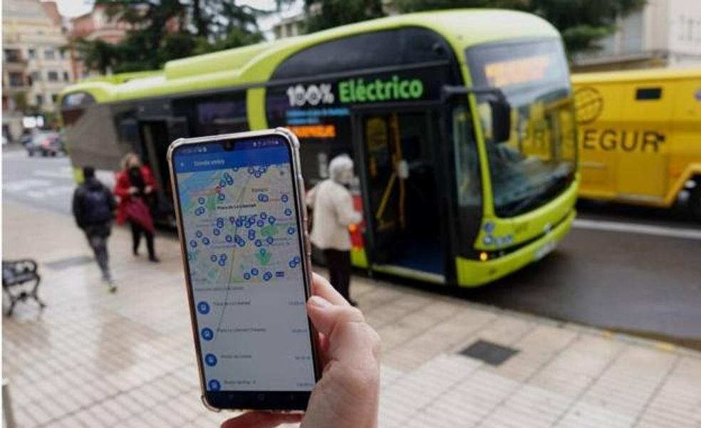 Restablecida la app de Tubasa que dejó a sus usuarios sin descuentos en el bus urbano
