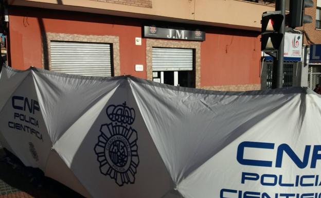 Un jurado juzga a partir del lunes al autor confeso del crimen del bar JM de Badajoz