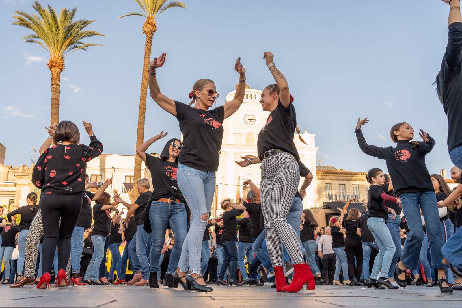 El flamenco toma la Plaza de España de Mérida