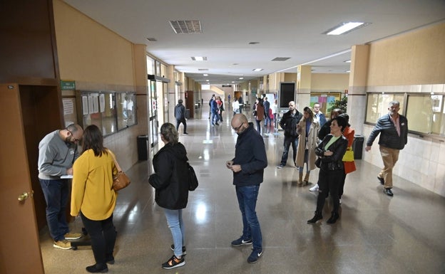 Este fue el examen que hicieron los 8.243 aspirantes a celador del SES