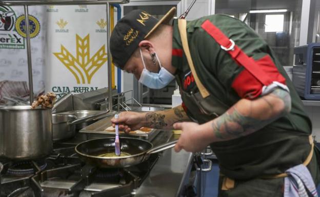 Antonio Luis Falcón gana el XV premio Espiga Corderex