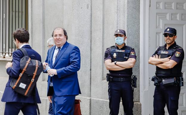 La Policía pide en el Ayuntamiento de Trujillo documentos por el caso del exalcalde Alberto Casero