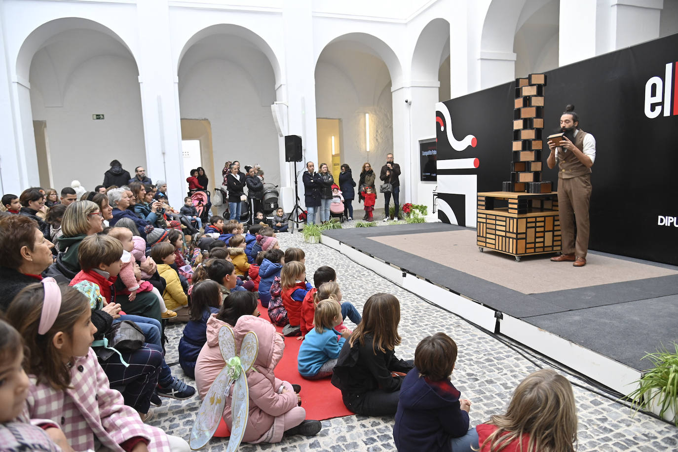 El Hospital cumple un año en Badajoz con multitud de actividades