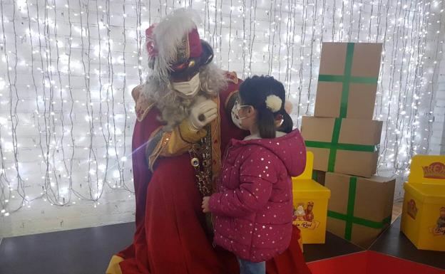 Sus Majestades Los Reyes Magos de Oriente repartirán regalos tras la cabalgata