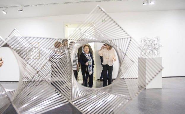 Helga de Alvear adquiere 23 obras del artista extremeño Ángel Duarte