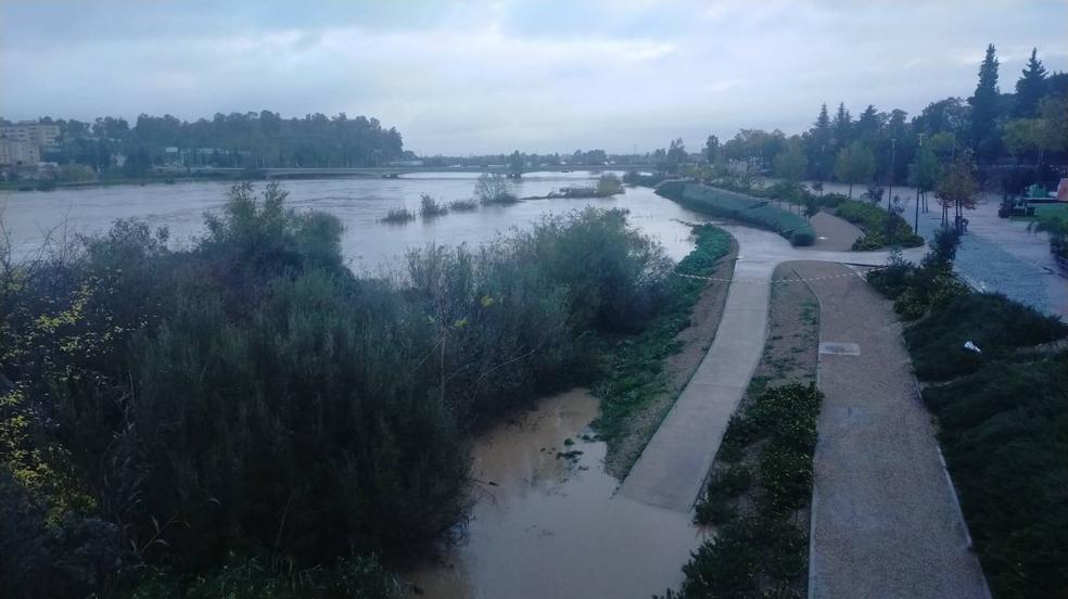 Estas son las carreteras extremeñas que permanecen cortadas este jueves