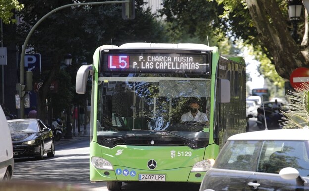 Cáceres suprimirá provisionalmente el descuento del 30% en el autobús urbano a partir del 1 de enero