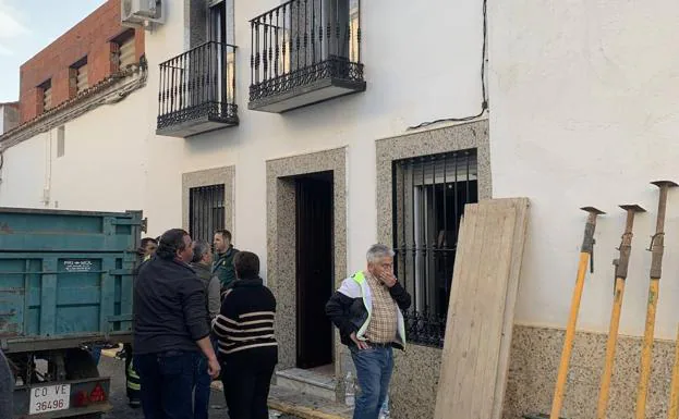 Cuatro intoxicados con monóxido de carbono en Puebla de Sáncho Pérez
