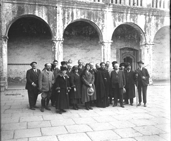 Bragueros a cinco pesetas en la Guadalupe de 1920