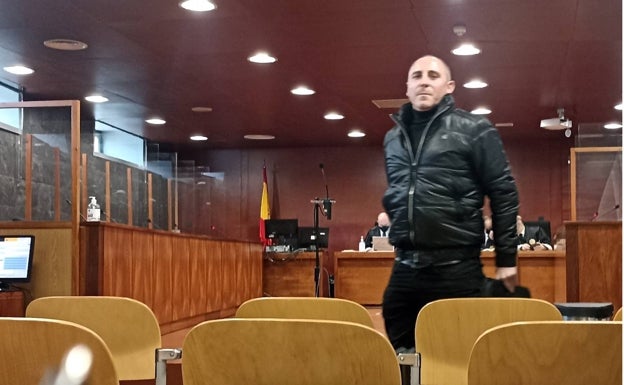 Condenado a seis años de cárcel por intentar atropellar al alcalde de Tiétar