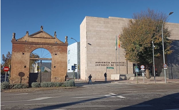 Vuelven a condenarle en Cáceres por agredir a su expareja a la que tenía prohibido acercarse