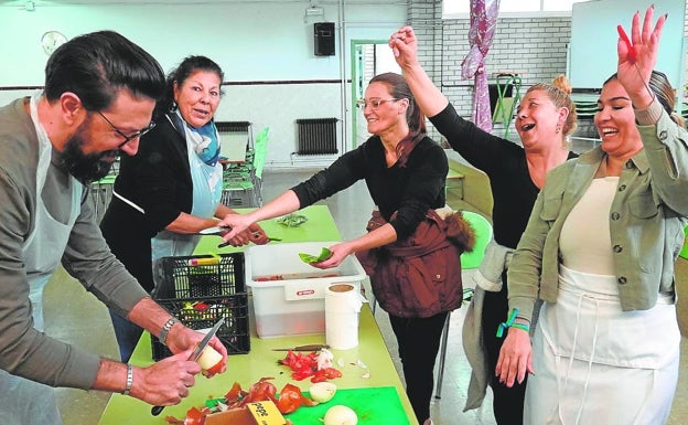 La asignatura pueblo gitano llega al aula en Badajoz