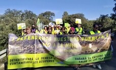 Los pueblos afectados por la mina de Cañaveral se echan a la carretera para protestar contra el proyecto