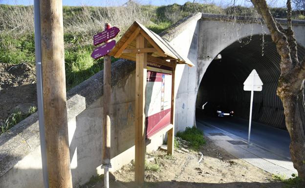 Los 23 kilómetros del último tramo de la vía verde de Plasencia se abren el 1 de febrero