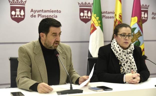 El PSOE pide una comisión de investigación en Plasencia sobre el coche policial multado en Portugal