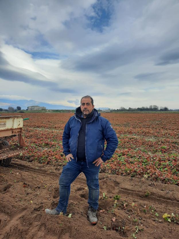 «El pequeño agricultor tiende a desaparecer en el futuro»