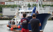 Abren un expediente contra el barco de rescate 'Aita Mari' con multas de un millón de euros
