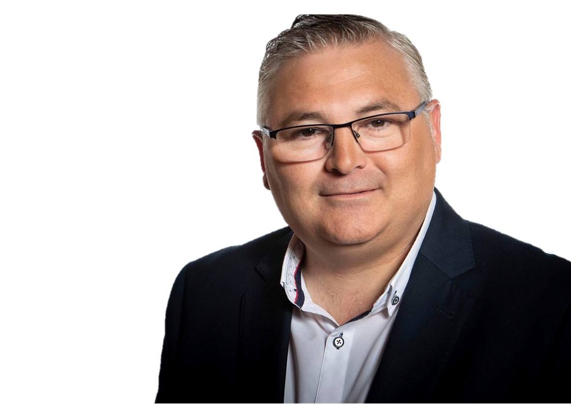 Óscar Díaz Hernández, encabezará por quinta vez la lista del PSOE de Alconchel en las elecciones locales