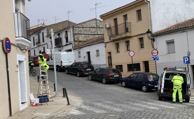 Las cámaras controlarán el tráfico de otras 24 calles de Cáceres a partir de abril