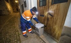 La recogida puerta a puerta logra que los vecinos reciclen un 65 por ciento de la basura en Cáceres