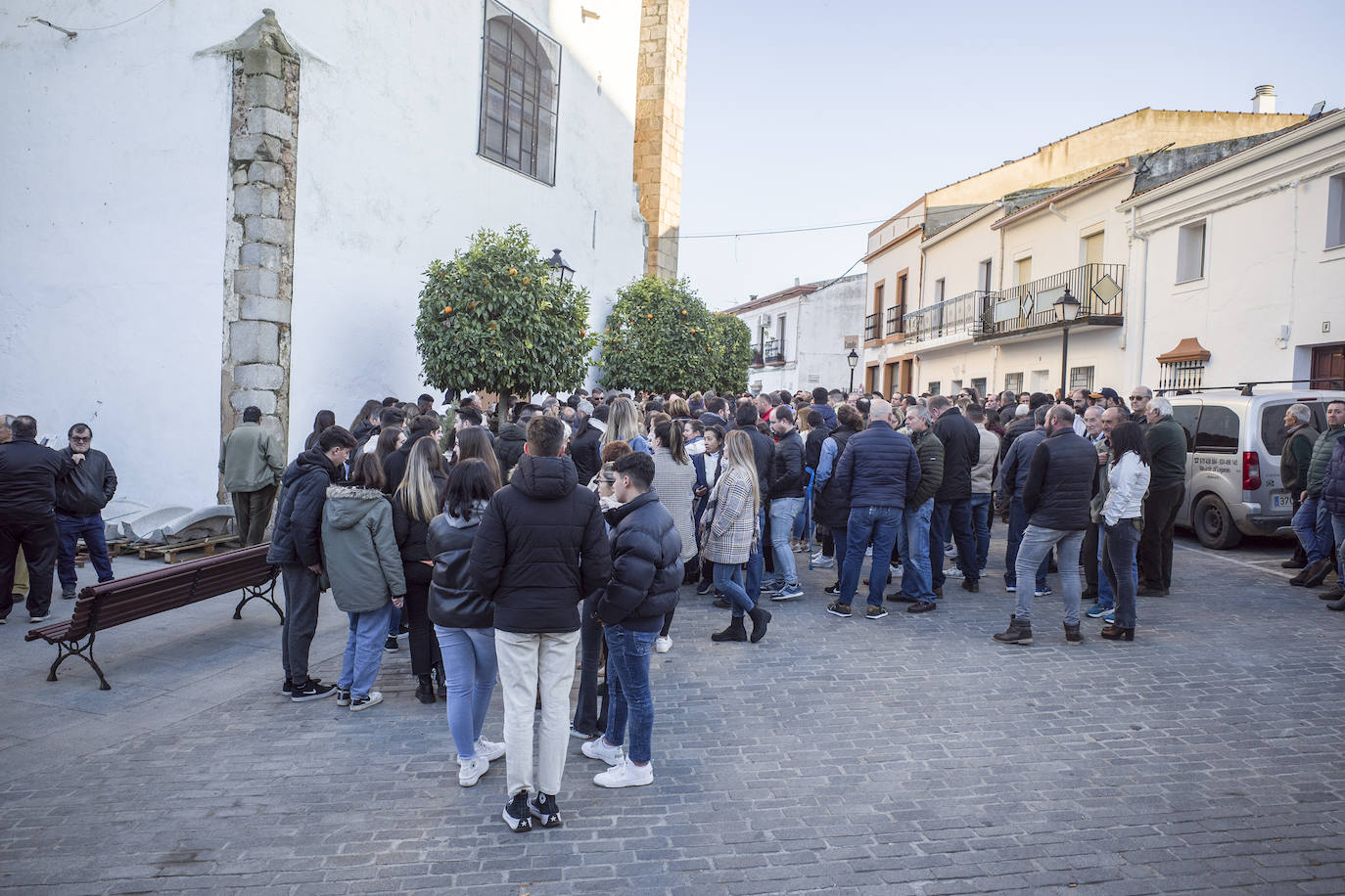 Valverde de Leganés despide a Sara, la joven que murió en el incendio de Huelva