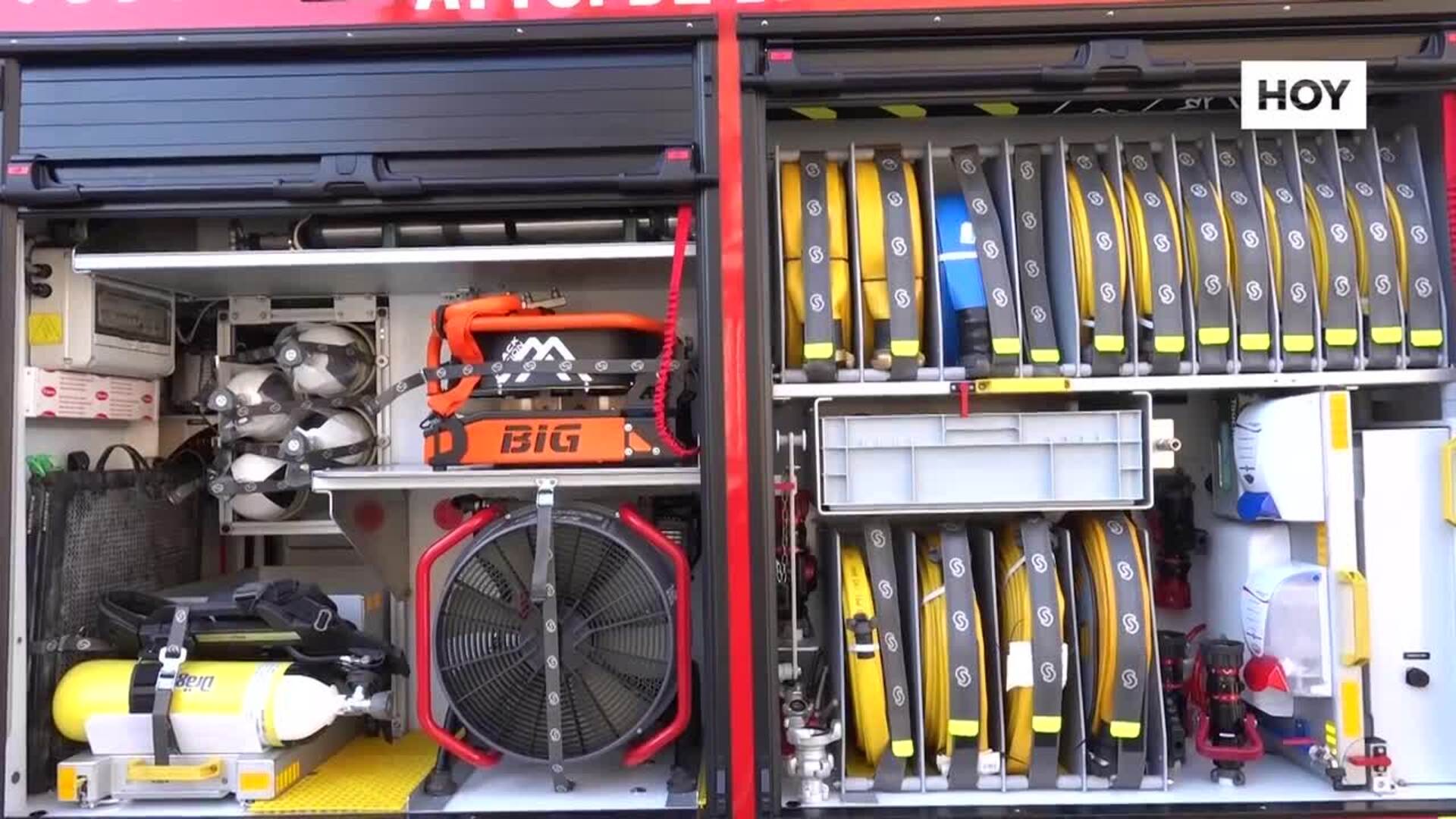 Los bomberos compran dos camiones-bomba contra los incendios