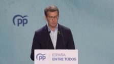 Feijóo exhibe la unidad del PP junto a Aznar y Rajoy: "Ahora toca volver a unir a los españoles"