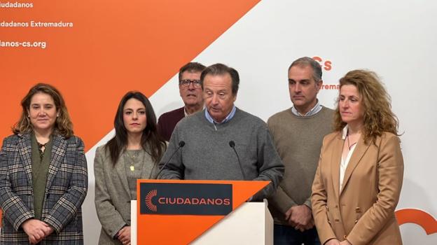 Fernando Baselga será finalmente el candidato a la Junta de Extremadura