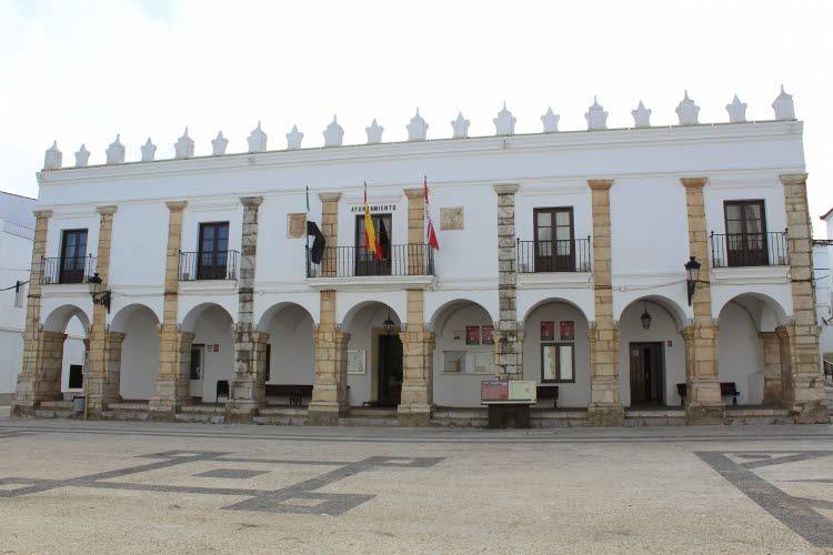 La Guardia Civil investiga el apuñalamiento de un hombre en Fuente del Maestre
