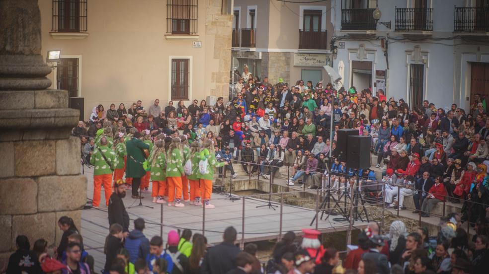Mucho público el sábado del Carnaval Romano