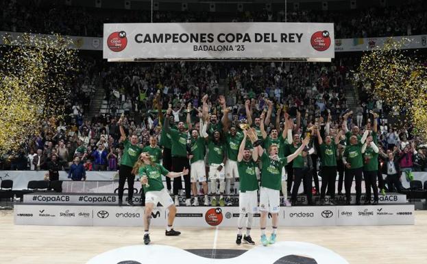 El Unicaja culmina la hazaña con su segunda corona