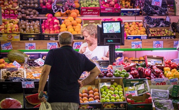 Los alimentos se encarecen más en Extremadura porque se compran más productos básicos